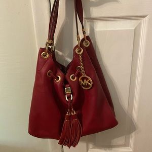 Micheal Kors | Camden Tassel Accent Drawstring